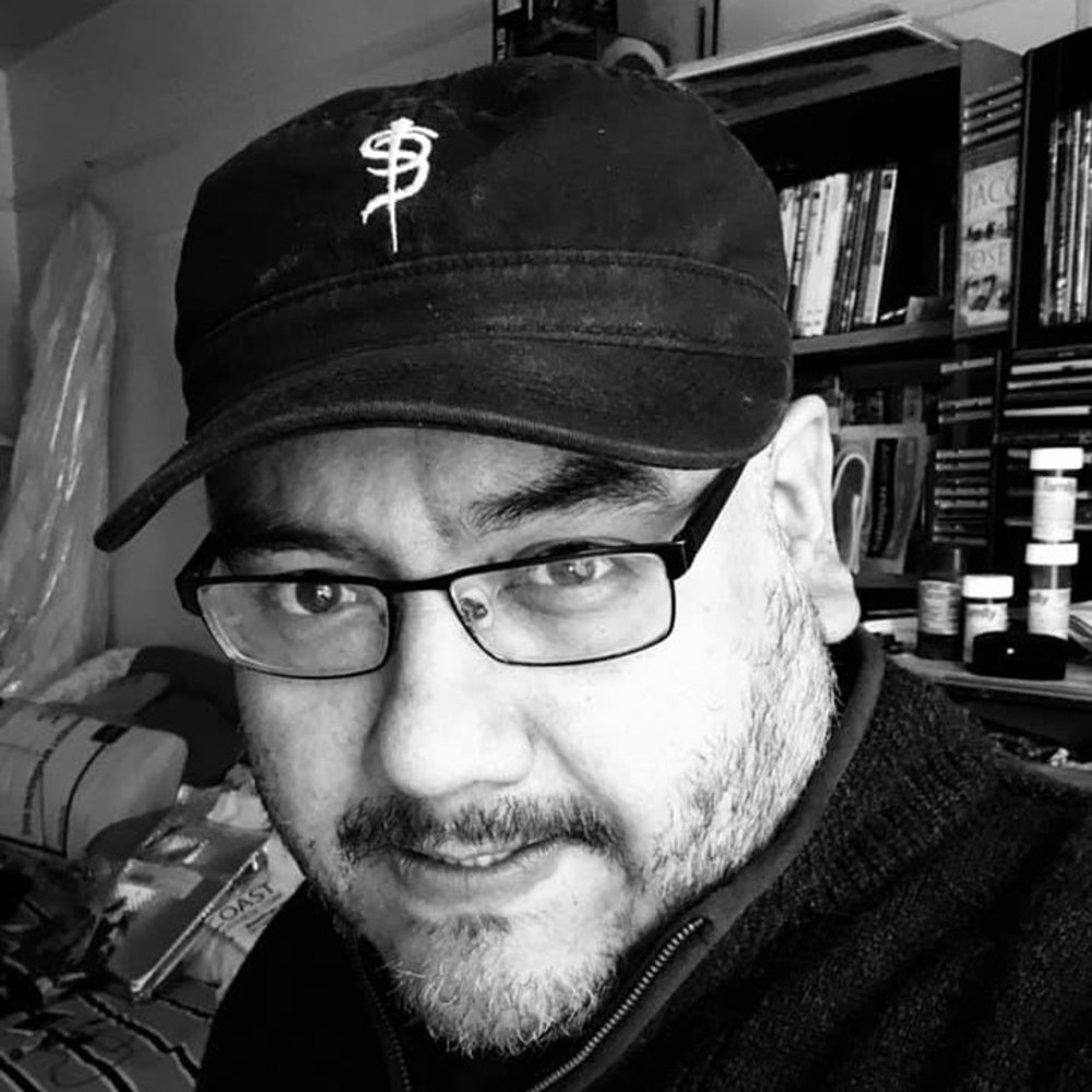 Meet your Posher, Luis